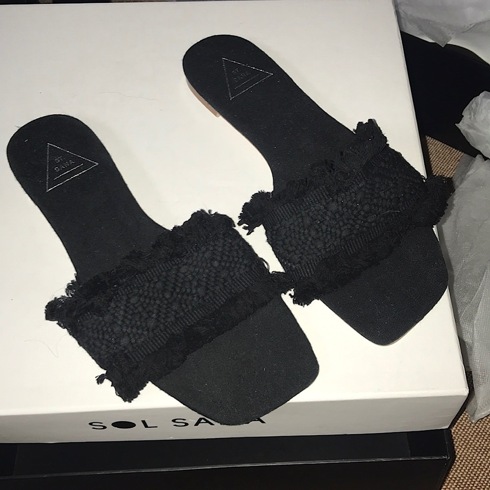 BRAND NEW SOL SANA SLIDES